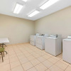 Отель La Quinta Inn & Suites by Wyndham Bridge City, фото 20