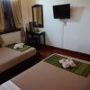 Отель Tha Heua Me Guest House Отель Tha Heua Me Guest House в Луангпхабанге