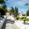 Отель Huge Golf and Spa Mansion 8 min from Puerto Banus, фото 3