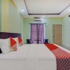 Отель OYO 3963 Safira Homestay Syariah, фото 39