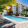 Отель Hang Ten- Large Townhome, lux amenities, parking, фото 16