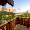 Отель Ski Shores: The Chalet 3 Bedroom Cabin by RedAwning, фото 26