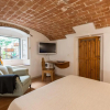Отель Charming Getaway in Florence.. European University, фото 2