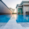 Отель Elemental 5Fl Infinity Pool Seafront Villas, фото 12