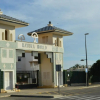 Отель Ground floor apartment direct access to the beach, private patio, west facing, фото 1