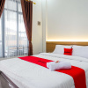 Отель RedDoorz near Terminal Tirtonadi 2, фото 7