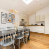 Отель The Tooting Hideout - Dazzling 3bdr Flat With Balcony, фото 12