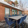 Отель Fontana by Avantstay Gorgeous Mountain Cabin w/ Views, Hot Tub & Game Room!, фото 10