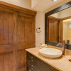Отель Crystal Chalet 12 by Avantstay Close to Town w/ Views of San Sofia Ridge, фото 20