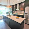 Отель Monki Di Executive Suites - GLAS - Luxury Inner City Home 3 min to Downtown w Private Rooftop Patio , фото 12