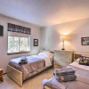 Отель Lake Tahoe Mountain Retreat: 1 Mi to Heavenly Lift, фото 4