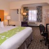Отель SureStay Plus Hotel by Best Western Fayetteville, фото 3