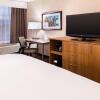 Отель Holiday Inn Hotel & Suites Warren, an IHG Hotel, фото 22