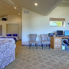 Отель Large Ventura Keys Waterfront 4 Bedroom Home, фото 24