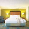 Отель La Quinta Inn by Wyndham San Diego Chula Vista, фото 16