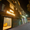 Отель Silverkey Executive Stays 39640 Near Arup Hospital, фото 1