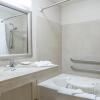 Отель Holiday Inn & Suites Goodyear - West Phoenix Area, an IHG hotel, фото 9