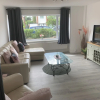 Отель Crowthorne House, Beautiful Home for 8 Guests, Cul-de-sac With Private Driveway, фото 18