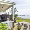 Отель Sunset Bay Retreat 4 Bedroom Home by RedAwning, фото 20