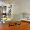 Отель Premium Swanhouse no.SiX with 3bedrooms Condo, фото 1