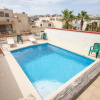 Отель Merill Pool and Sea, charming Apart 1, фото 13