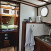 Отель Privé B&B Motorsailer Rataplan, фото 5