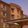 Отель Courtyard Marriott Denton в Дентоне