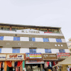 Отель OYO Flagship 77205 Hotel The King Palace, фото 1