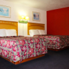 Отель The Dunkirk Motel, фото 2