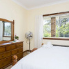 Отель South Coast Getaway House Sleeping 8 Guests, фото 4