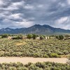 Отель House on 1 1/2 Acres - 30 Mins to Taos Ski Valley!, фото 14