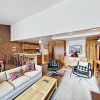 Отель New Listing! Townhome W/ Sauna: Walk To Lifts 3 Bedroom Townhouse, фото 10