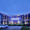 Отель Zhongxiang Hot Spring Resort Hotel, фото 1