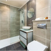 Отель Pleasant Earl's Court Apartment near Hyde Park, фото 18