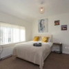 Отель Townhouse @ Briggs Avenue Crewe, фото 4