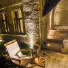 Отель Azure Cave Suites, фото 18