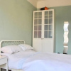 Отель Bright 2 Bedroom Flat Next To the Meadows, фото 3