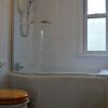 Отель Tooting Broadway 2 Bedroom House, фото 7