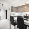 Отель Newly Built Detached House with Parking, фото 6