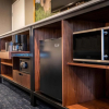 Отель Anaheim Camelot Inn & Suites, фото 8