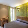 Отель Hôtel La Folie des Prés - Saint-Germain-des-Prés, фото 2