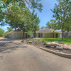 Отель Luxury Casita 5min From Main St With Hot Tub, фото 1