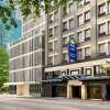 Отель Days Inn by Wyndham Vancouver Downtown в Ванкувере