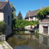 Отель Hôtel de L'abbaye в Феррьер-ан-Гатинэ