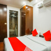Отель OYO Flagship 71090 Loyd Home, фото 1