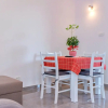 Отель Newly Furnished apt w. Patio,parking & Fireplace, фото 8