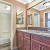 Отель Lakeland Village #105, фото 9