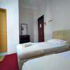 Отель SPOT ON 89994 RZ Gold Hotel, фото 9