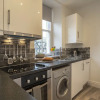 Отель Top of the Bank Apartment, фото 5