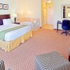 Отель Holiday Inn Express Hotel & Suites Chehalis - Centralia, фото 4
